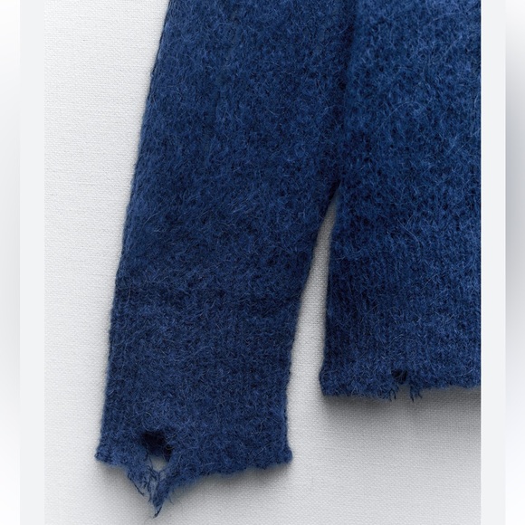Zara ALPACA AND WOOL BLEND RIPPED KNIT SWEATER | - Picture 3 of 6